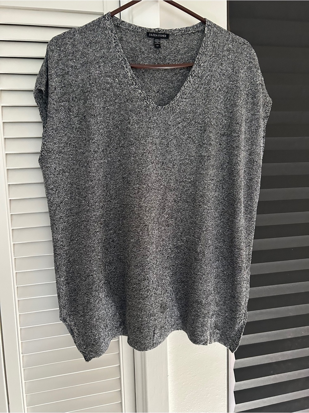 Eileen Fisher Gray Marled V-Neck Short Sleeve Knit organic Linen cotton blend To